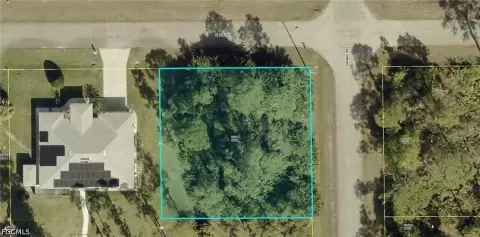 Lehigh Acres Corner Lot
