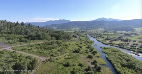 Riverfront Lots on Salt River