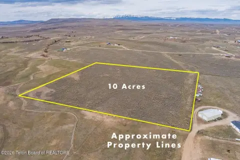 Wyoming Land with Mountain Views