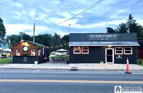 Storefront with Open Floor Plan