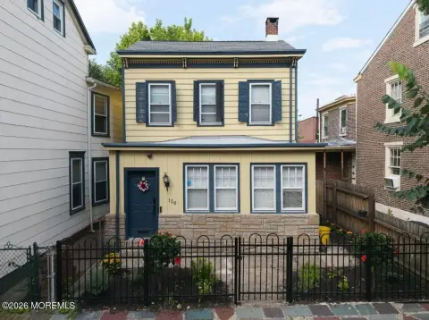 Triplex with Unfinished Basement