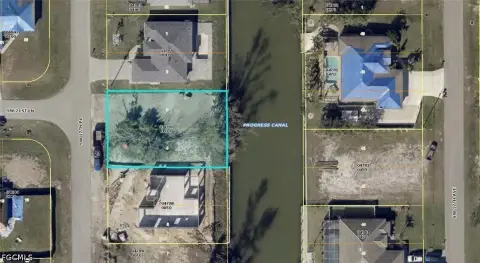 Waterfront Land in Cape Coral