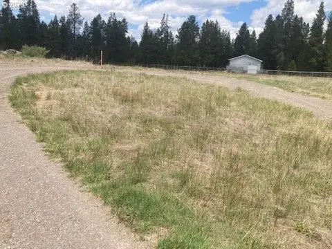 Residential Land in LaPine, Oregon