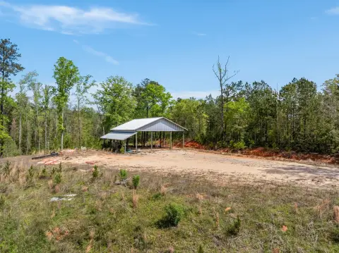 Residential Homesite with Pole Barn