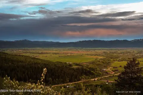 2.85 Acres in Shooting Star Ranch