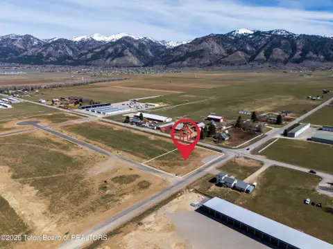 Versatile Commercial-Residential Lot in Thayne