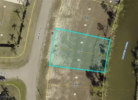 Waterfront Lot in Cape Coral