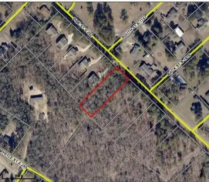 Residential Land in Gloverville, SC