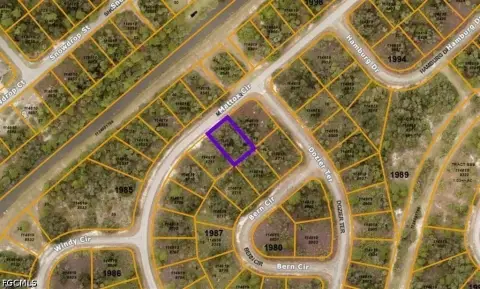 Residential Lot in North Port