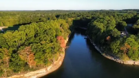 Lakefront Acreage on Barren River