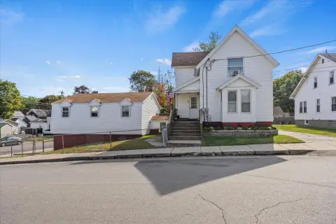 Two-Unit Multifamily with Heated Workshop