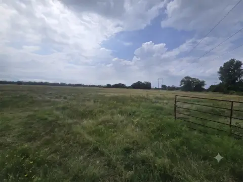 Agricultural Land Tract With Easement