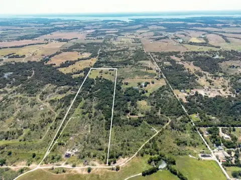 Secluded 58-Acre Parcel in Corsicana