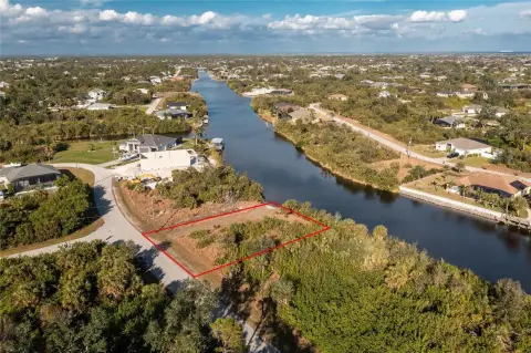 Residential Land in Port Charlotte