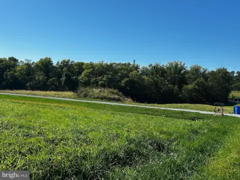 Scenic Lot in Glisan Farms