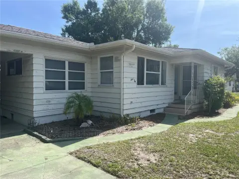Charming Duplex in Terrace Gardens