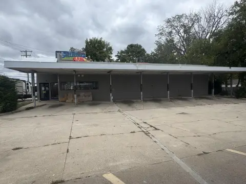Drive-Through Restaurant Site