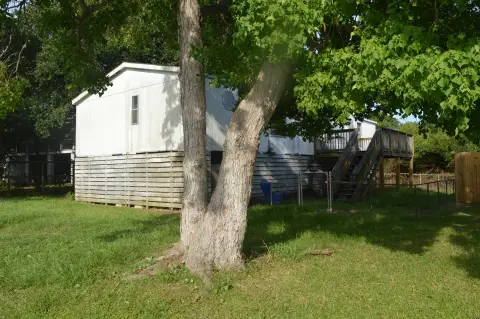 Small Residential Lot with Mobile Home