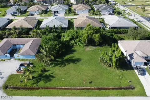 Fort Myers Multi-Unit Zoned Lot