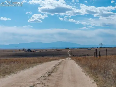 Nearly Level AG-35 Ranch Land