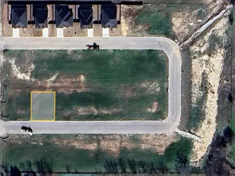 Residential Lot in New Neighborhood