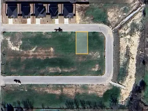 Residential Lot in New Neighborhood