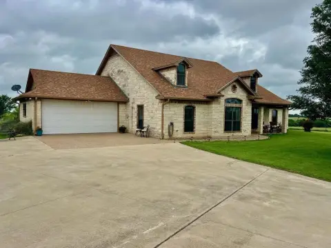 Texas Ranch Estate with Panoramic Views