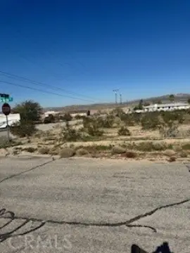 Residential Corner Lot in Barstow