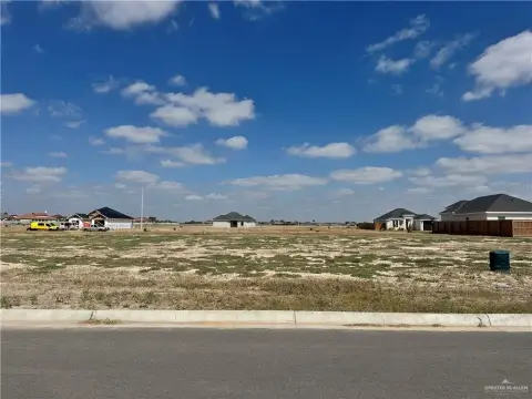 Residential Land in North McAllen