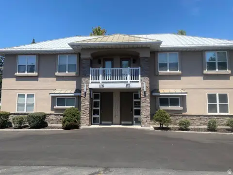 Two-Level Professional Office Suite
