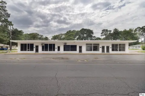 Multi-Unit Retail Strip Center