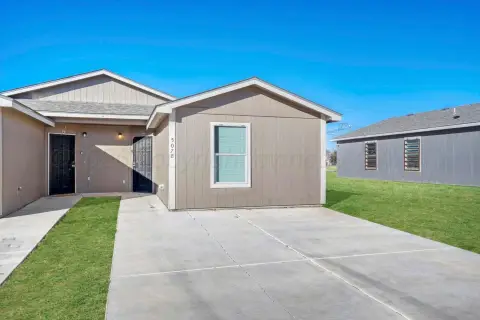 Amarillo Duplex Built in 2022