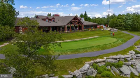 Land in Eagle Rock Resort