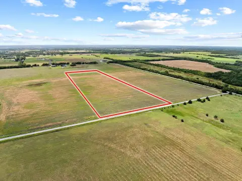 Acreage Tract With Road Frontage