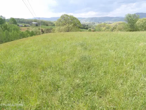 Unrestricted Farmland with Barns
