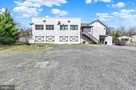Versatile Commercial Property in Fallston