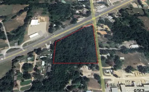 Prime Commercial Development Opportunity