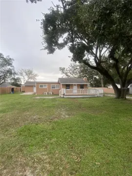 Multi-Unit Apartment Building