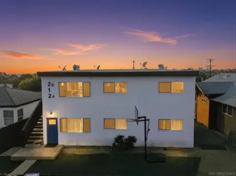 Remodeled Triplex with Backyard