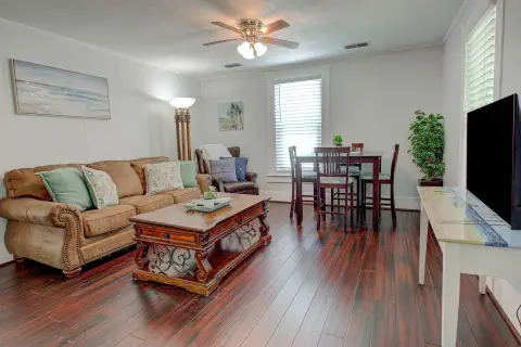 Historic Duplex With Two Units