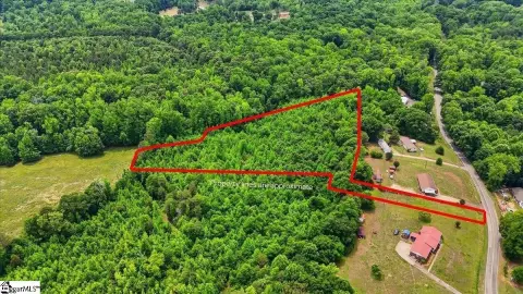 Unrestricted Wooded Flag Lot