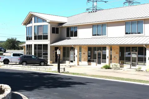 Horseshoe Bay Commercial Space