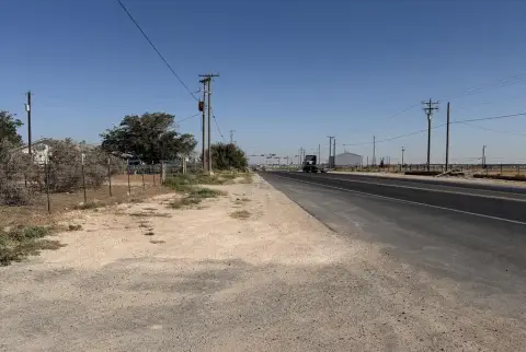 Commercial Land with Improvements