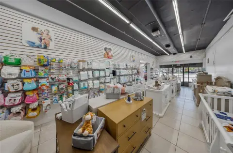 Retail/Office Space on Flagler Street