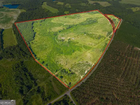 Agricultural Land with Cottage Footprint