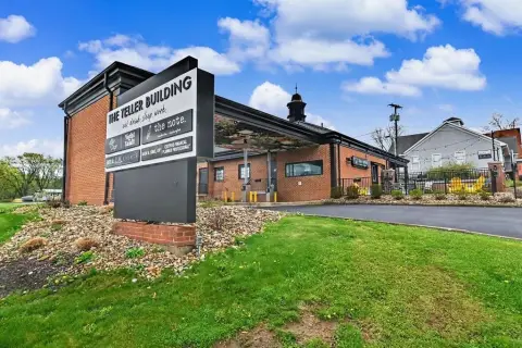 Turnkey Mixed-Use Lexington Property