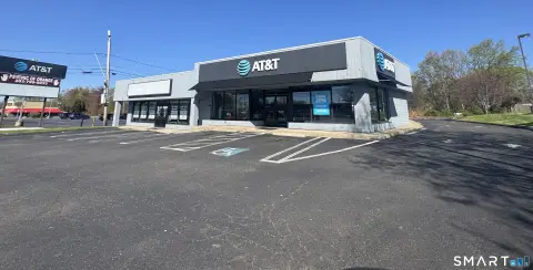 Commercial Building on Boston Post