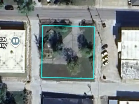 Commercial Land