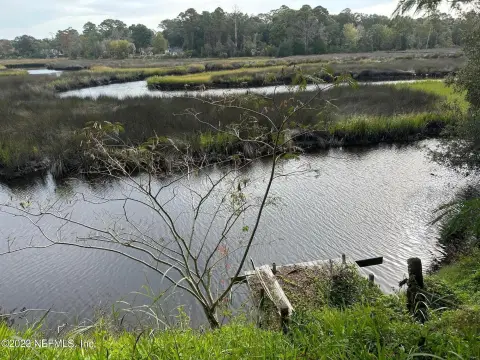 Waterfront Lot on Dunn's Creek