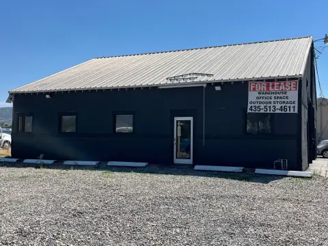 Shop/Warehouse Space with Office